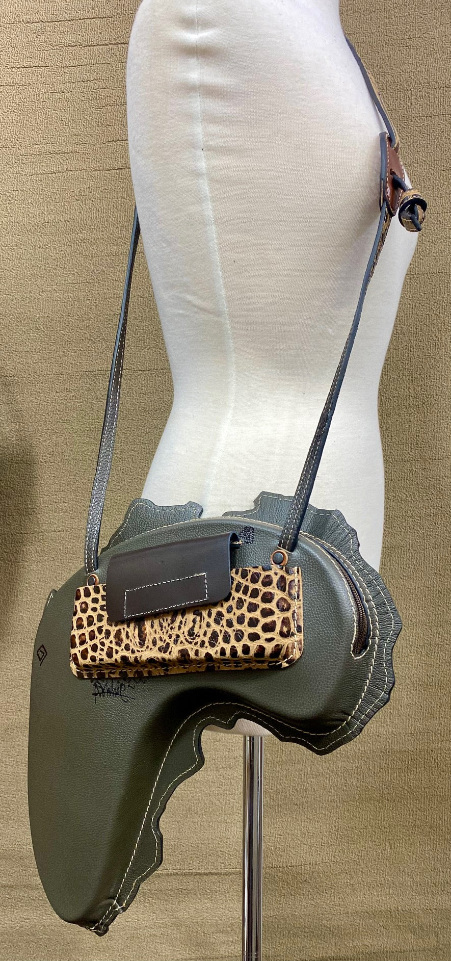 MOTHERLAND HANDBAG