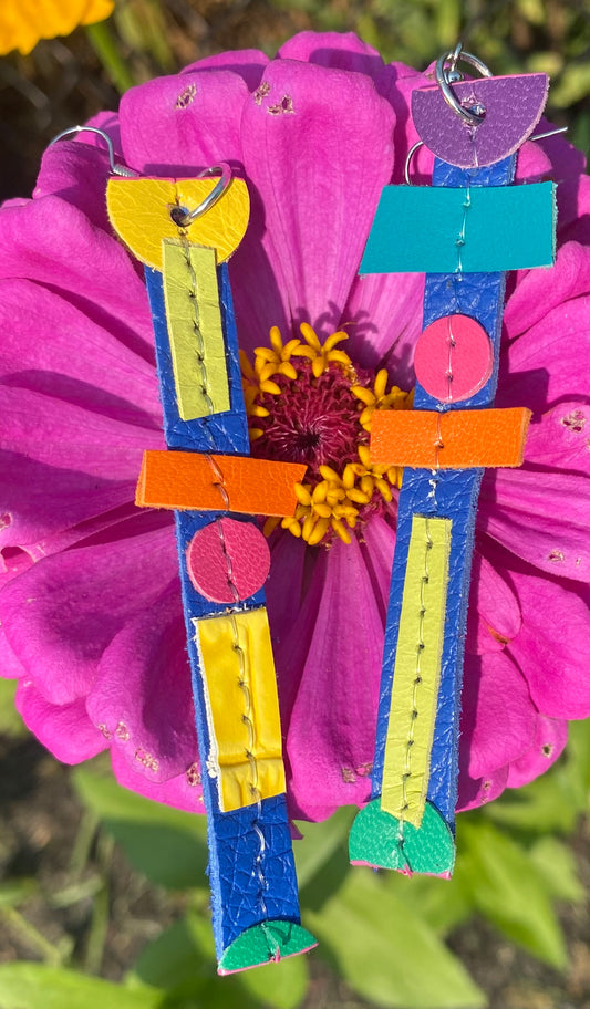 Leather Earrings- Length of the longest side is- 4  inches
